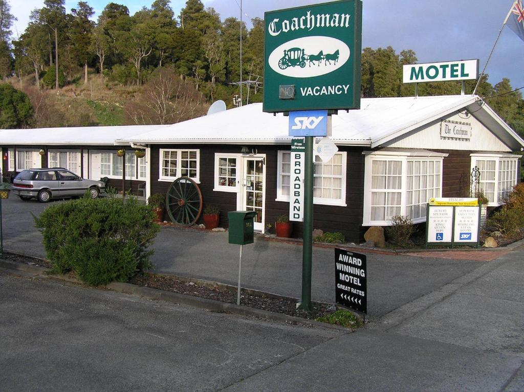 Coachman Motel 4*